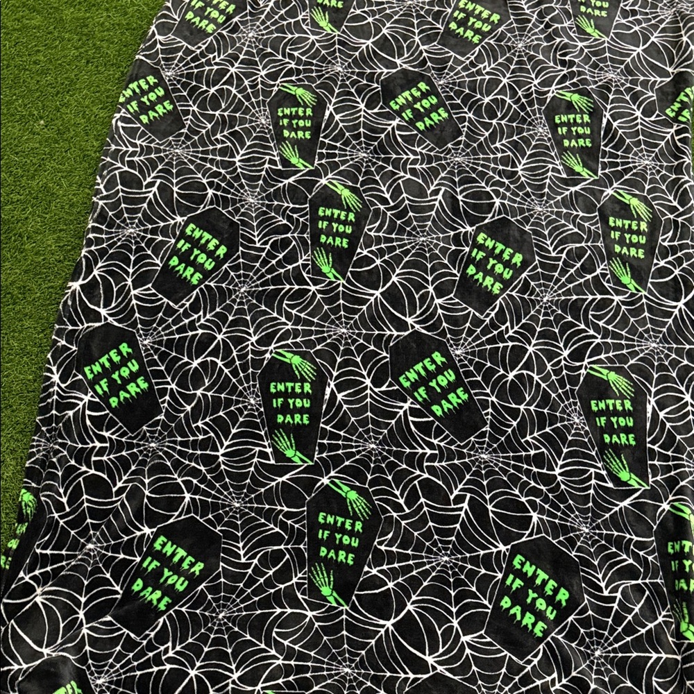 Enter if You Dare - Halloween Fleece Blanket